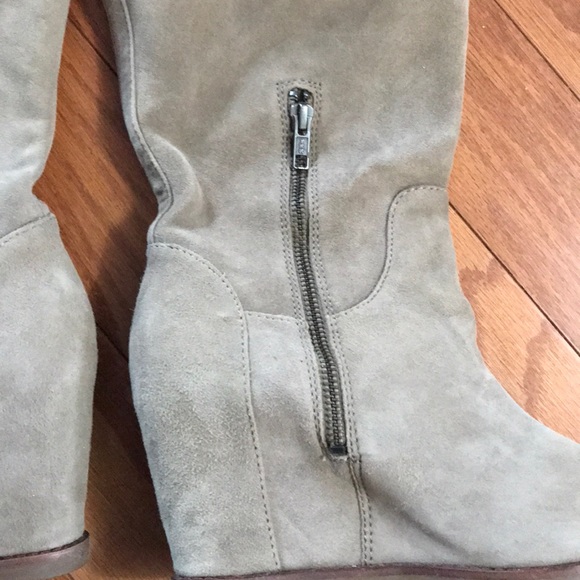 Johnston and Murphy Suede/Leather Fur Boots - Picture 9 of 11